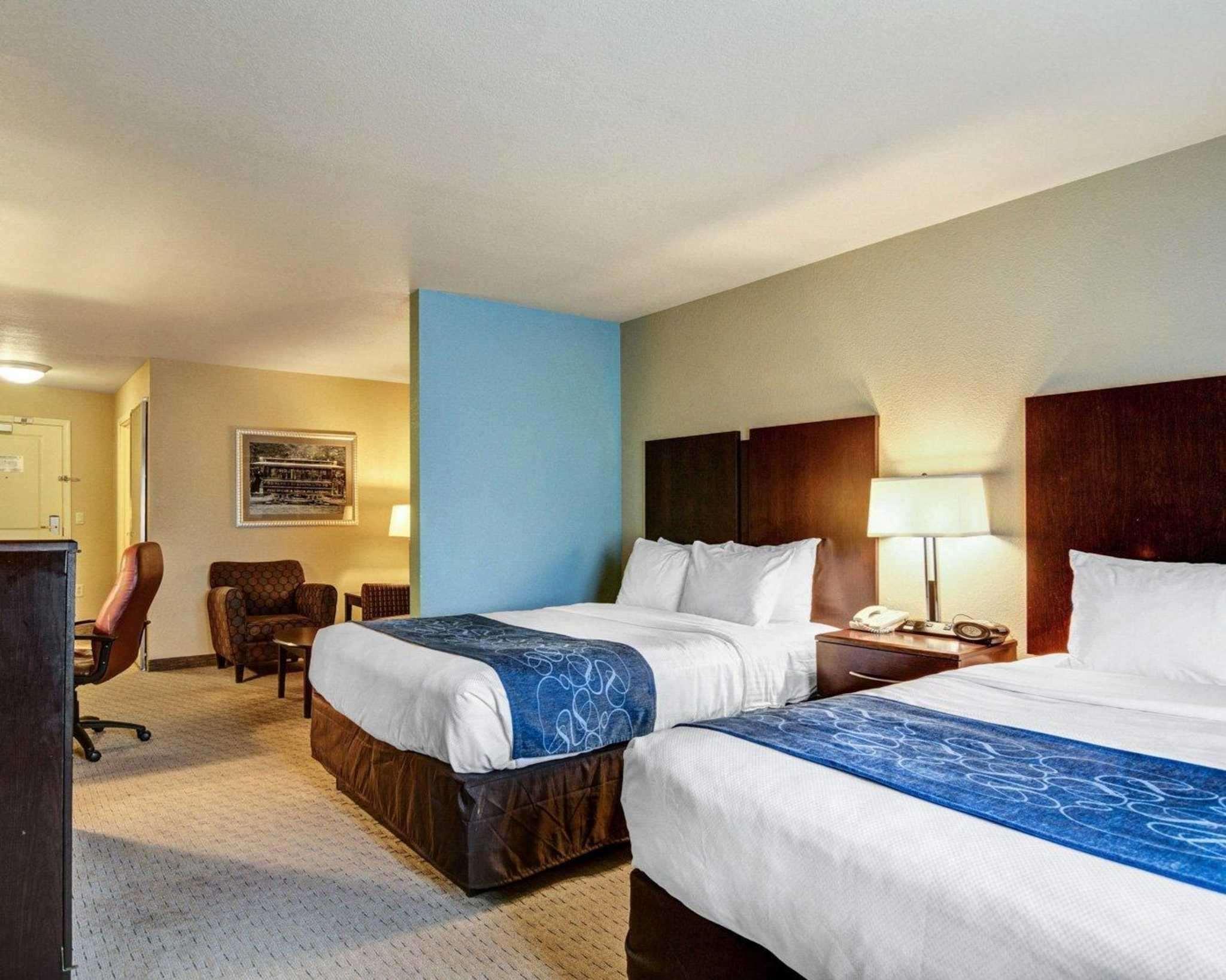 Comfort Suites Near Hot Springs Park Екстер'єр фото